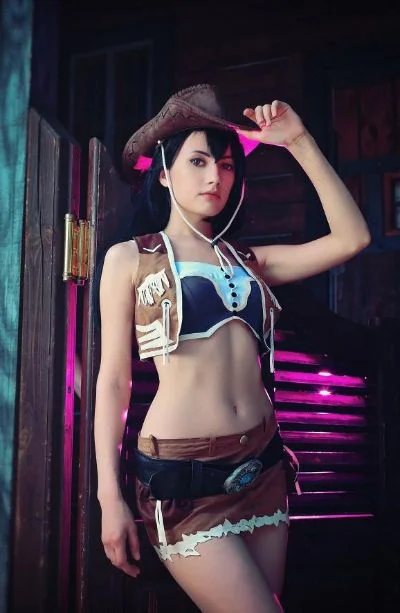真人版美女游戏排行榜-游戏女主现实行踪